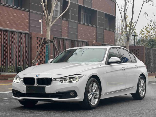 BMW 3-Series - фото 0