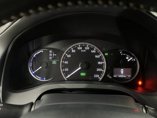 Lexus CT - фото 4