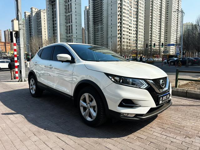 Nissan Qashqai - фото 3