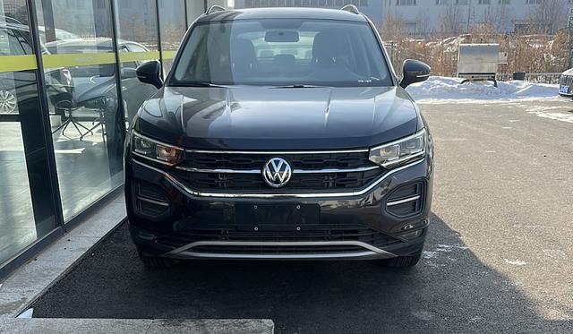 Volkswagen Tayron - фото 1