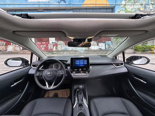 Toyota Corolla - фото 4