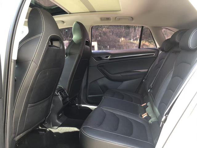 Skoda Kodiaq GT - фото 4