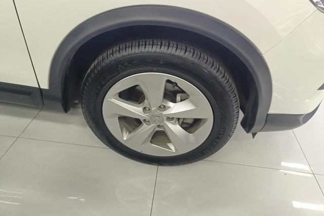 Nissan Qashqai - фото 4