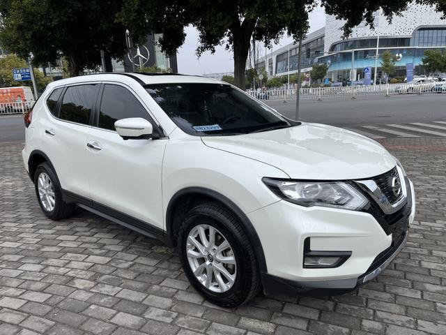 Nissan X-Trail - фото 2