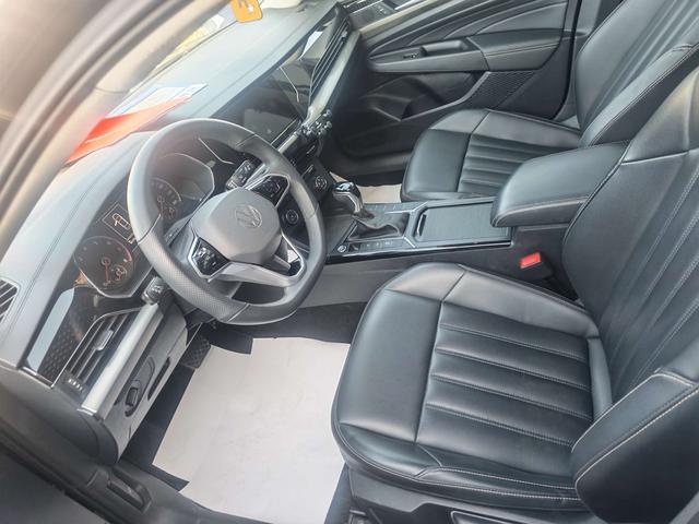 Volkswagen Passat - фото 3