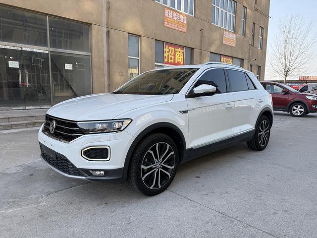 Volkswagen T-Roc - фото 0