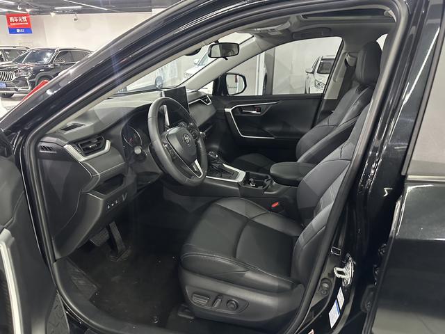 Toyota Wildlander - фото 4