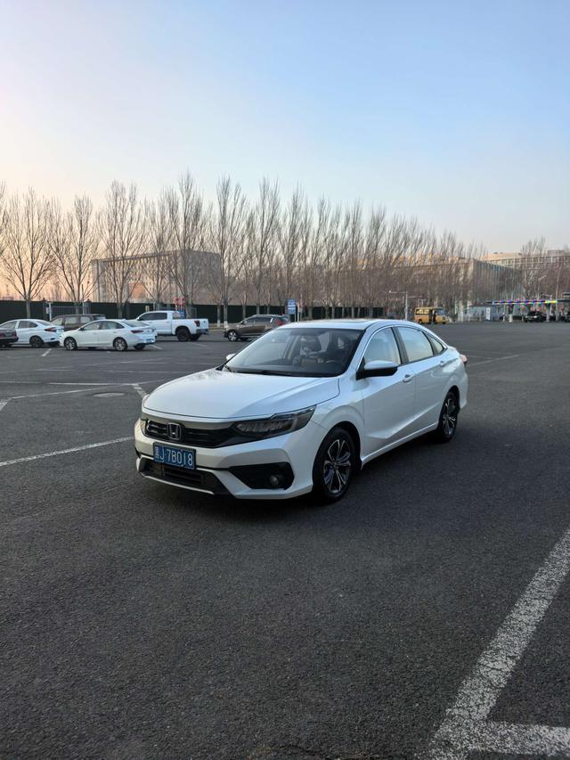 Honda Envix - фото 0