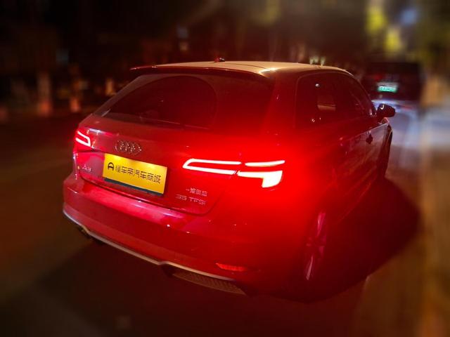 Audi A3 - фото 3
