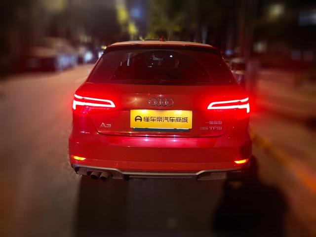 Audi A3 - фото 4