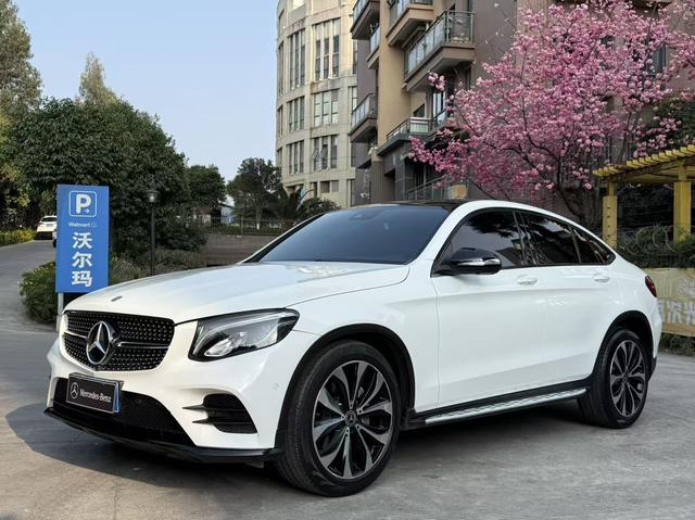 Mercedes-Benz GLC Coupe - фото 0