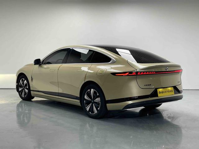 Changan Qiyuan A07 - фото 4