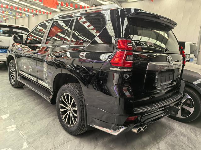 Toyota Prado (Import) - фото 2