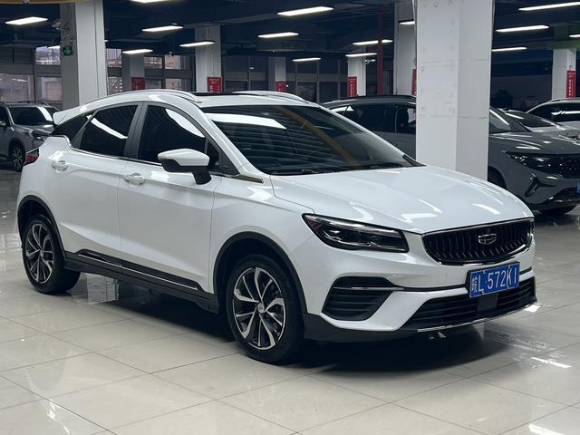 Geely Emgrand S - фото 2