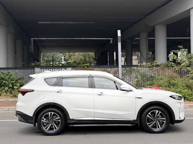 Jetour X70 PLUS - фото 3