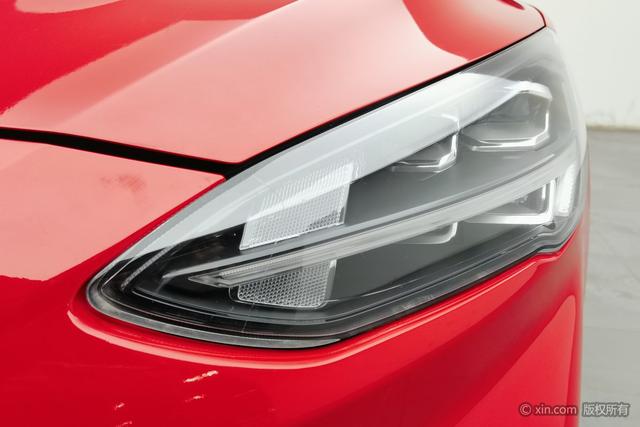 Ford Focus - фото 4