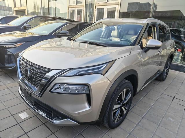 Nissan X-Trail - фото 0