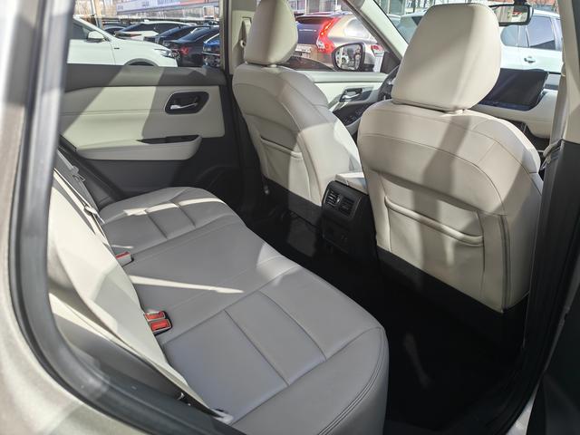 Nissan X-Trail - фото 4