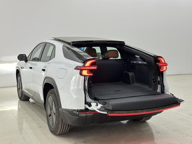Changan Qiyuan E07 - фото 4