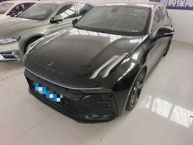 Lynk & Co 03 - фото 0