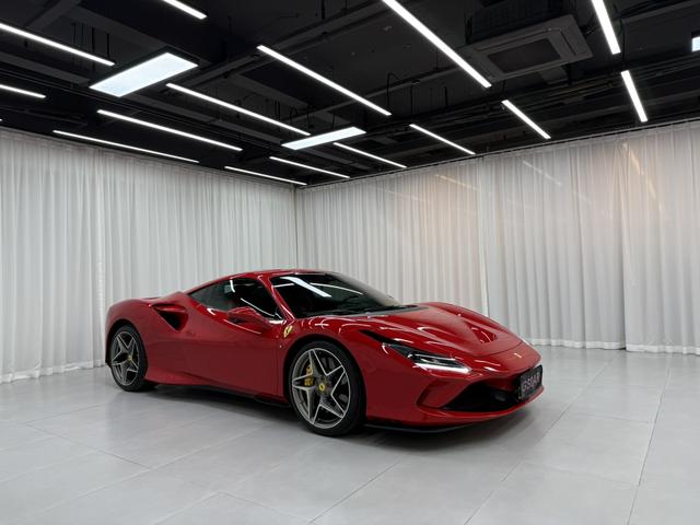 Ferrari F8 - фото 3