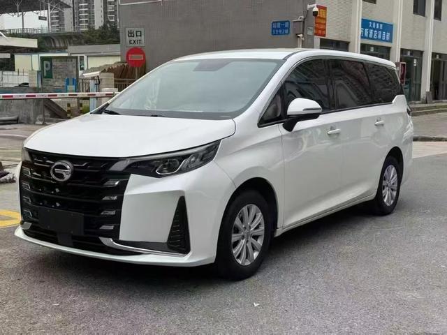GAC Trumpchi Trumpchi M6 - фото 0