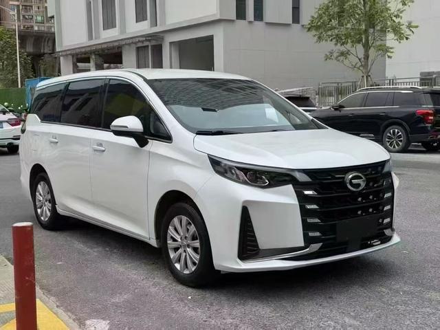 GAC Trumpchi Trumpchi M6 - фото 2