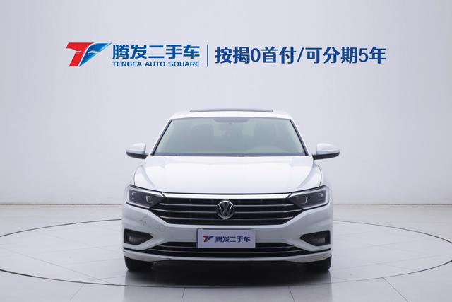 Volkswagen Sagitar - фото 1