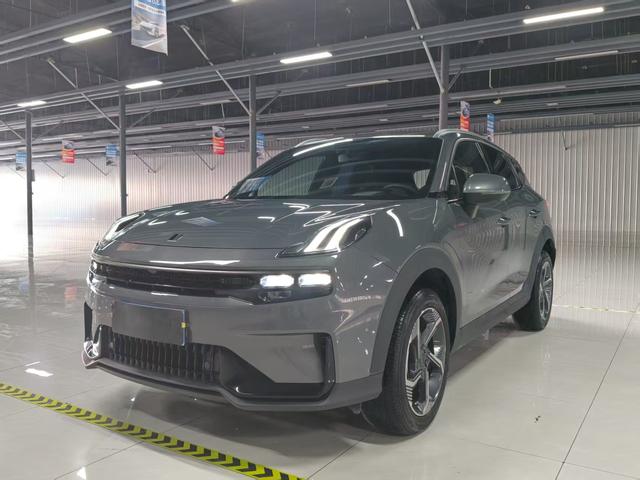 Lynk & Co 06 - фото 0