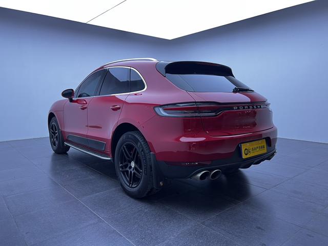Porsche Macan - фото 3