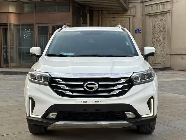 GAC Trumpchi Trumpchi GS4 - фото 1