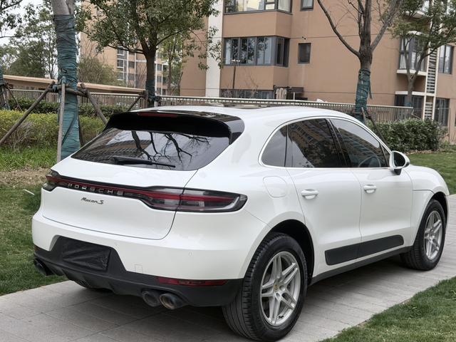 Porsche Macan - фото 3