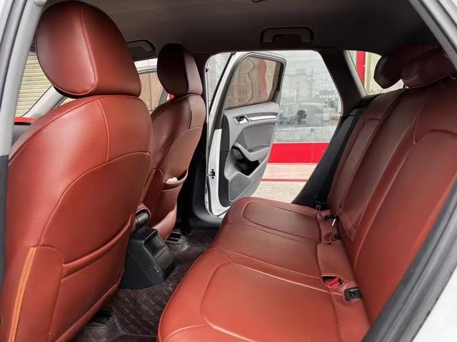 Audi A3 - фото 4