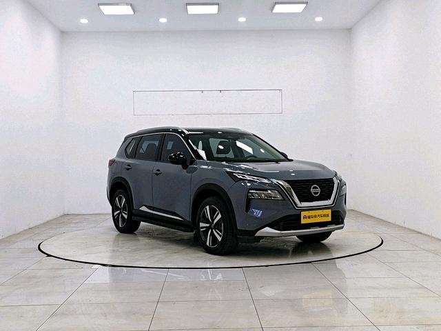Nissan X-Trail - фото 2
