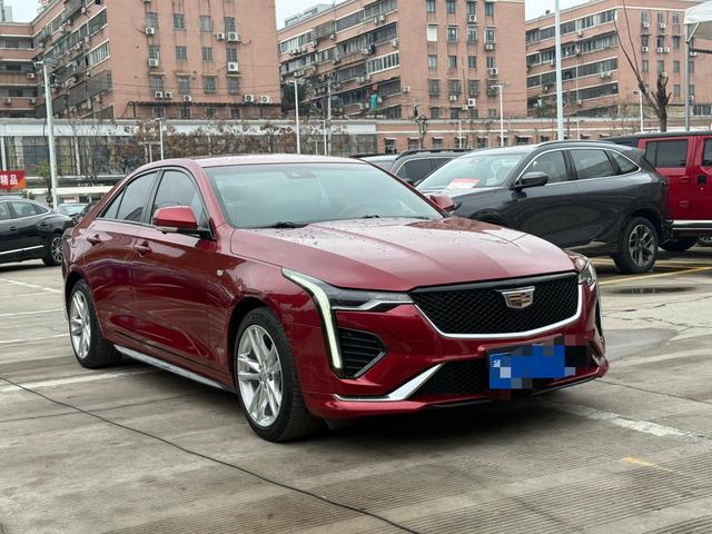 Cadillac CT4 - фото 2