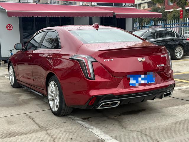 Cadillac CT4 - фото 4