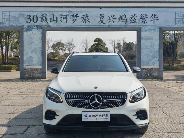 Mercedes-Benz GLC Coupe - фото 1
