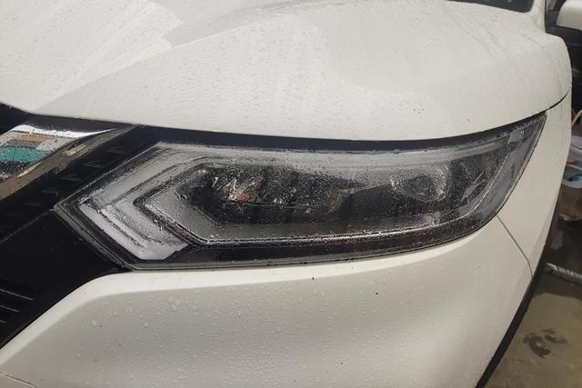 Nissan Qashqai - фото 1