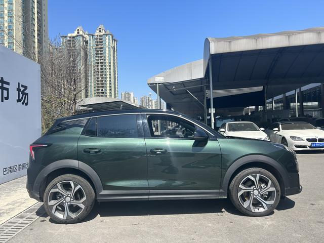 Lynk & Co 06 - фото 3