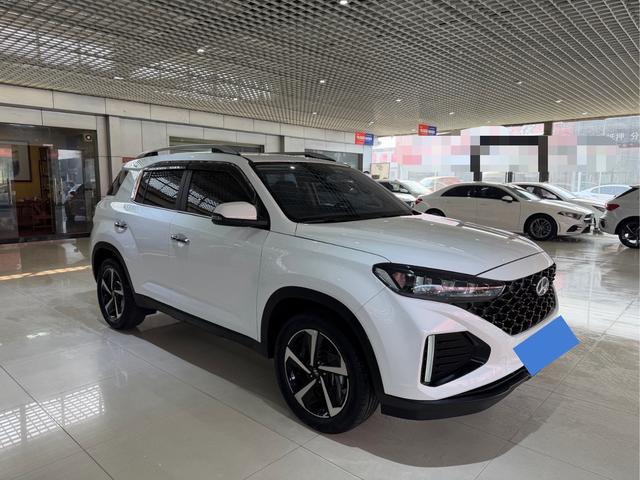Hyundai ix35 - фото 2