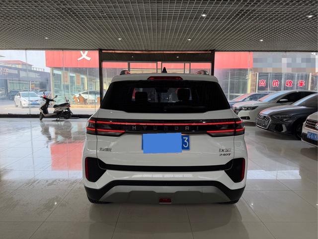 Hyundai ix35 - фото 4
