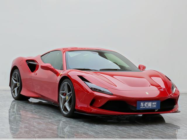 Ferrari F8 - фото 4