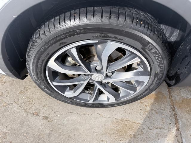 Geely Emgrand GS - фото 4