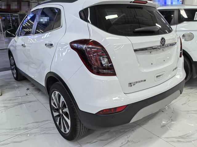 Buick Encore - фото 3
