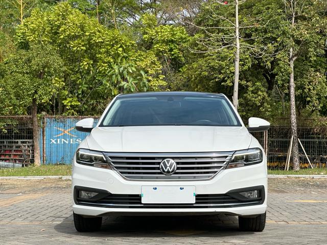 Volkswagen Lavida - фото 1