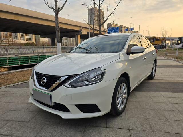 Nissan Sylphy - фото 0