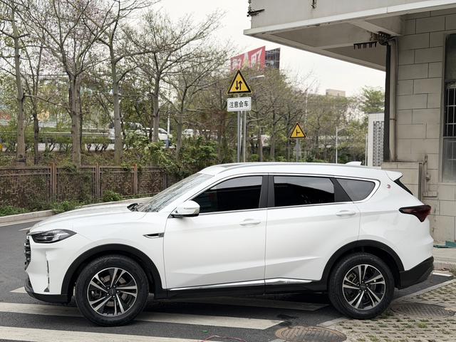 Jetour X70 PLUS - фото 2