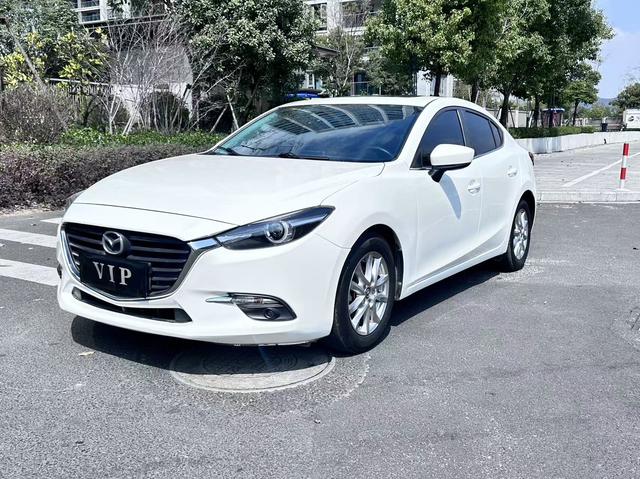 Mazda 3 Axela - фото 0
