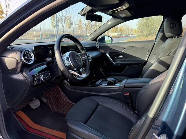 Mercedes-Benz A-Class - фото 3