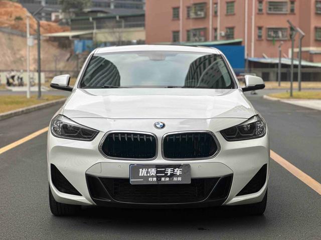 BMW X2 - фото 1